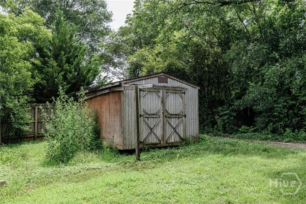 48 E Georgia Avenue Comer, GA 30629