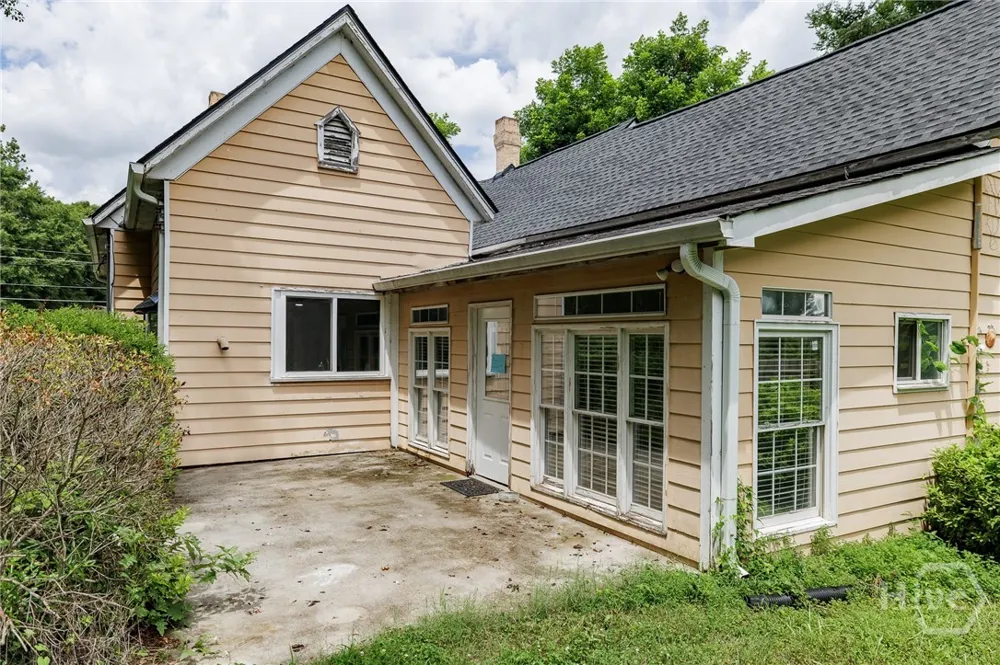 48 E Georgia Avenue Comer, GA 30629