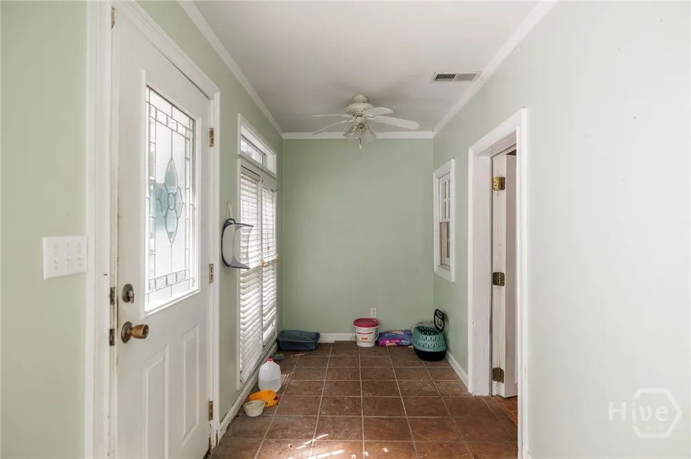 48 E Georgia Avenue Comer, GA 30629