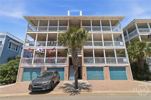 1707 Strand #4
