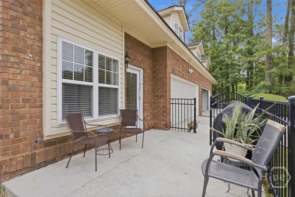6 Roundtree Circle Savannah, GA 31405