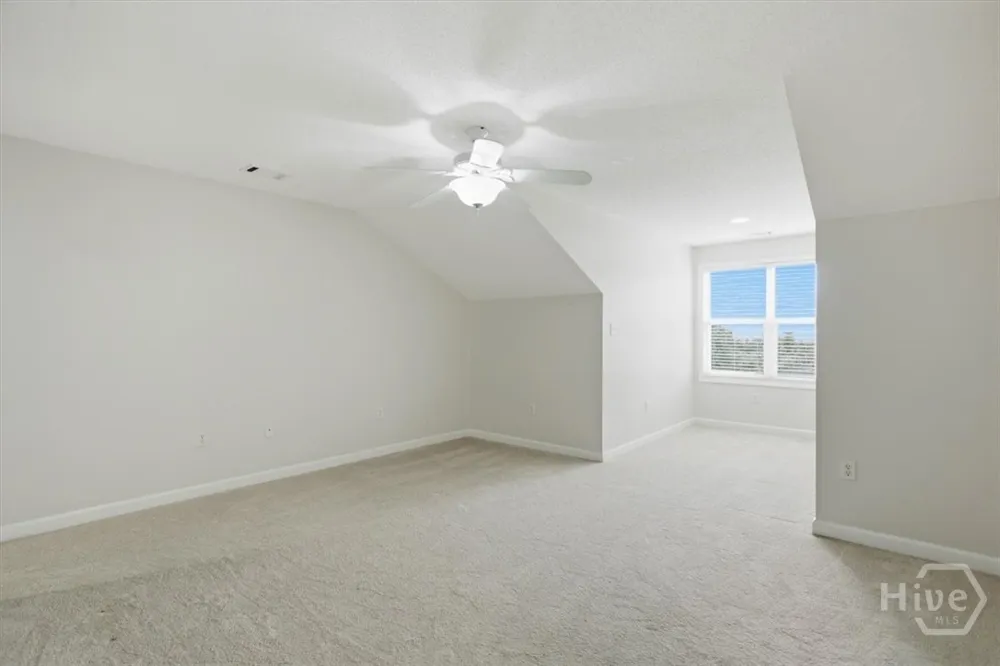 6 Roundtree Circle Savannah, GA 31405