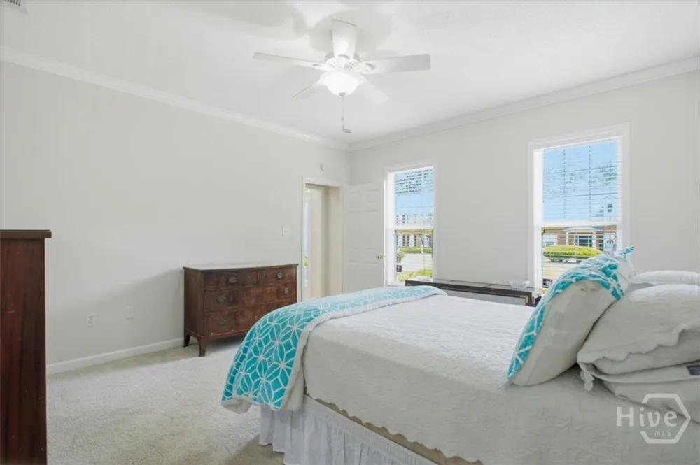 6 Roundtree Circle Savannah, GA 31405
