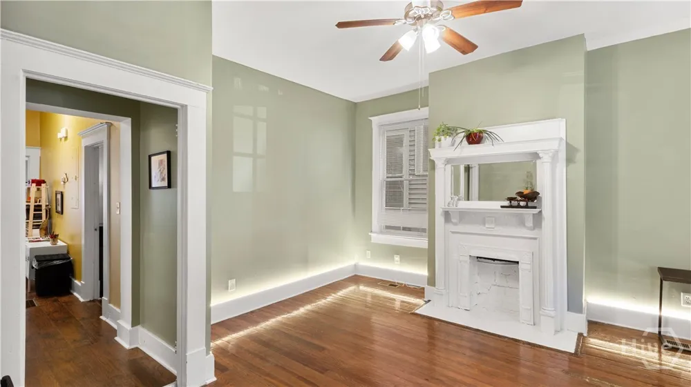 534 E Waldburg Street Savannah, GA