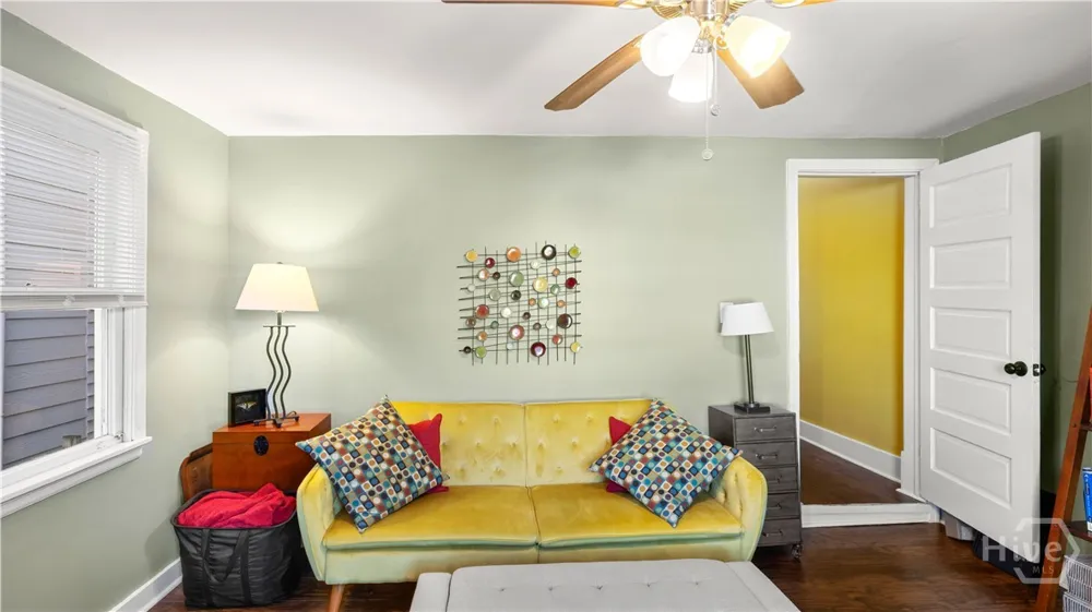 534 E Waldburg Street Savannah, GA