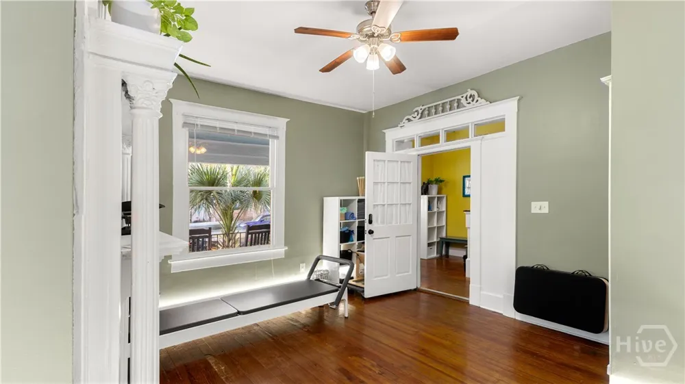 534 E Waldburg Street Savannah, GA
