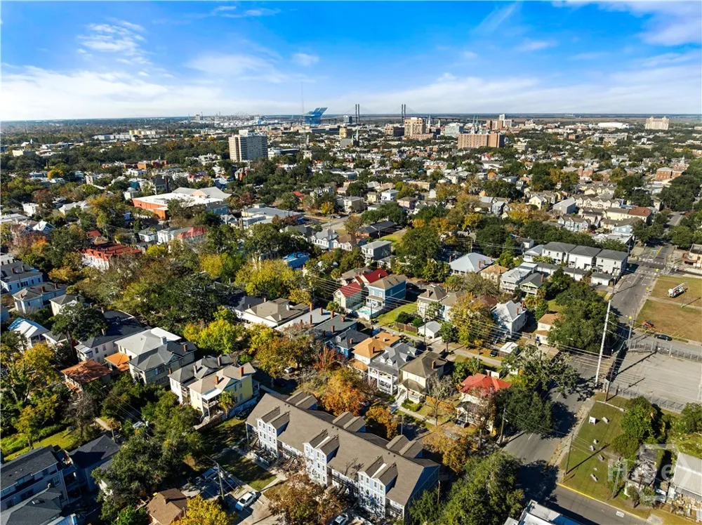 534 E Waldburg Street Savannah, GA