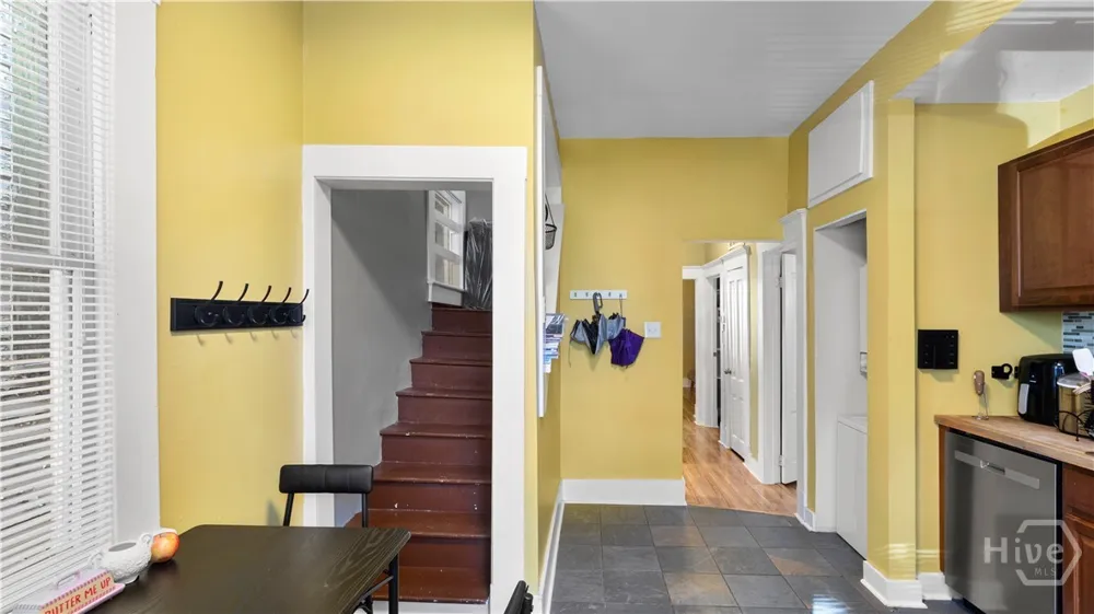 534 E Waldburg Street Savannah, GA