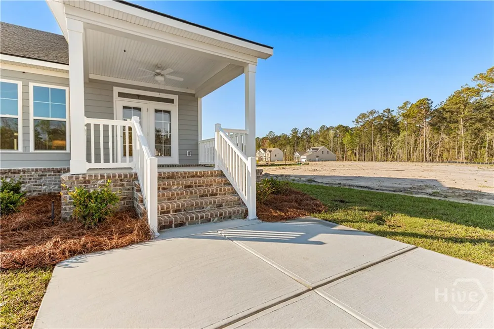 176 Champlain Drive Pooler, GA 31322