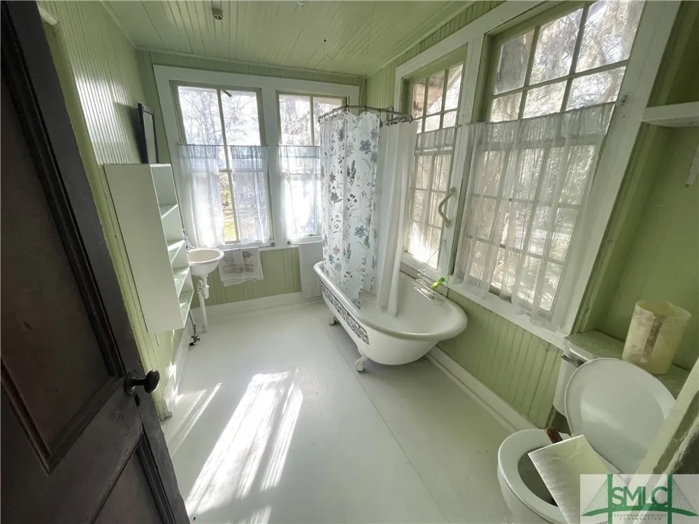 14009 GA 99 Highway Darien, GA 31305