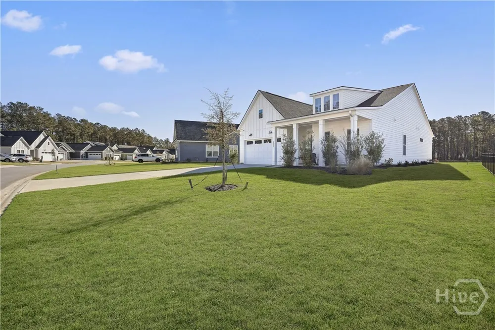 2221 Laurel Oak Avenue Hardeeville, SC 29927