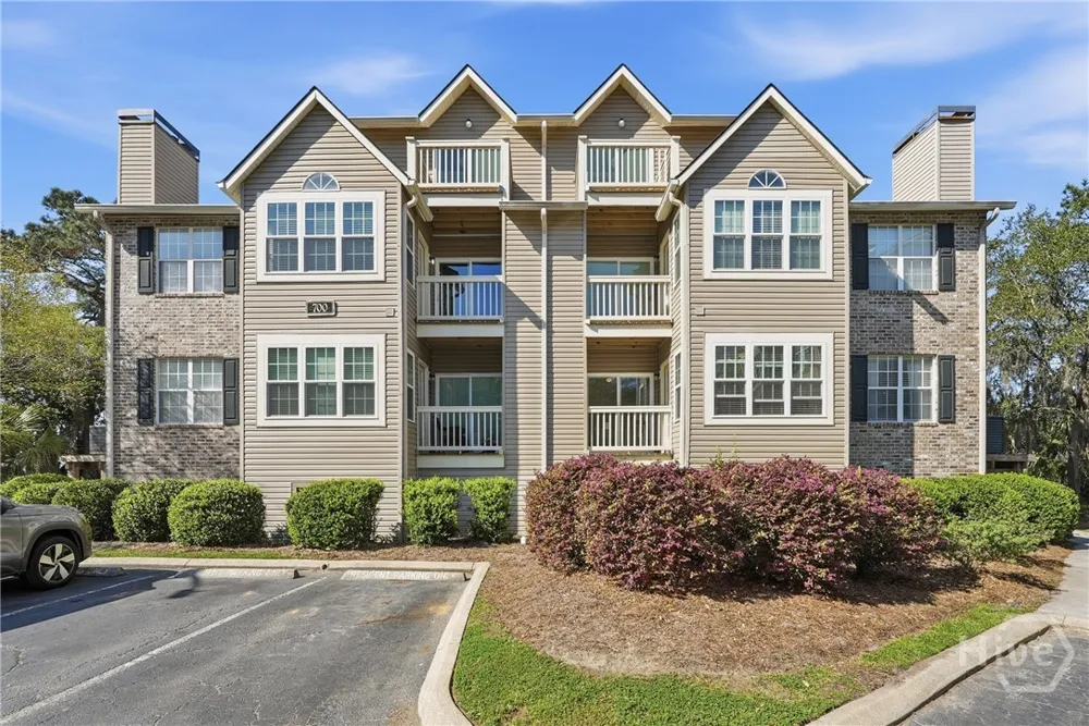 12300 Apache Avenue #705 Savannah, GA 31419