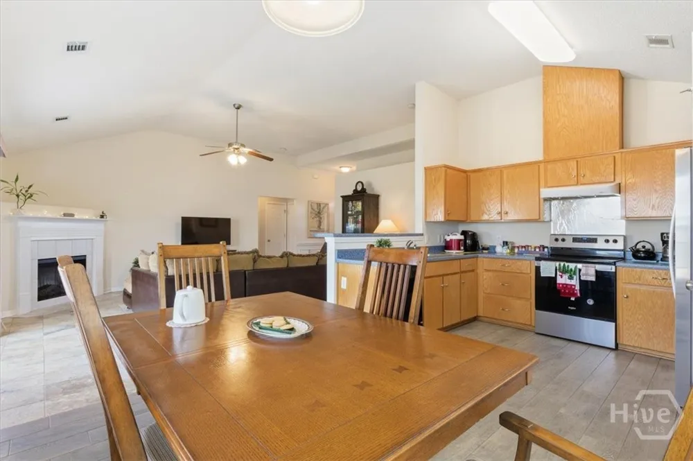 143 Carlisle Way Savannah, GA 31419