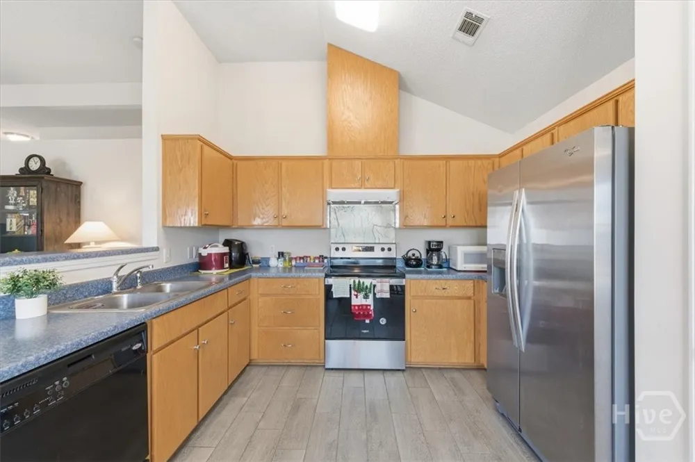 143 Carlisle Way Savannah, GA 31419