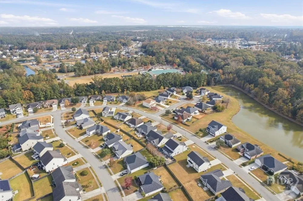143 Carlisle Way Savannah, GA 31419