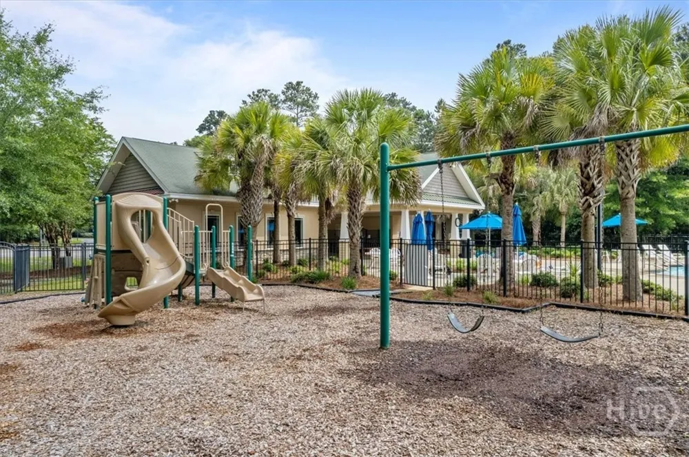 143 Carlisle Way Savannah, GA 31419