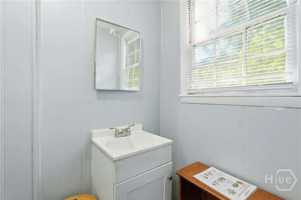 204 Best Street Statesboro, GA 30458