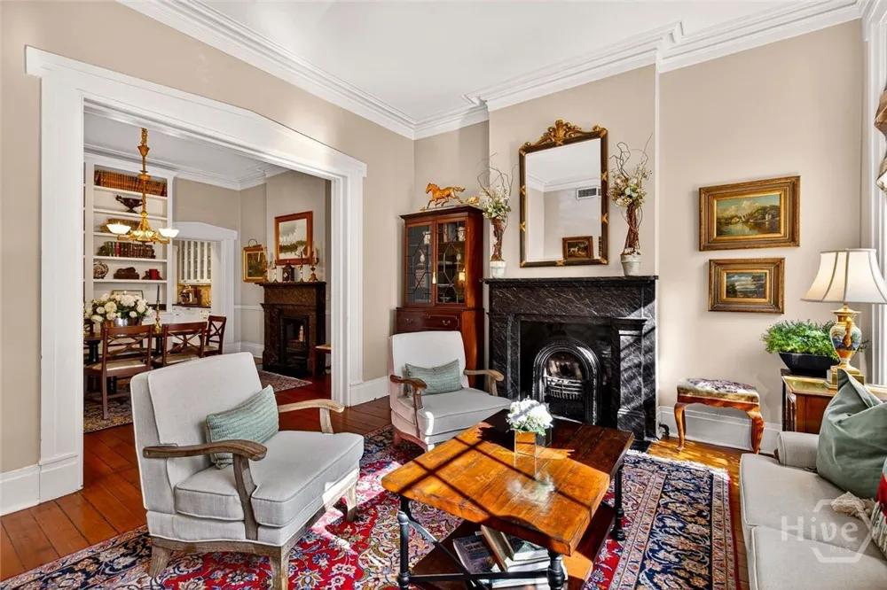 208 E Liberty Street Savannah, GA 31401