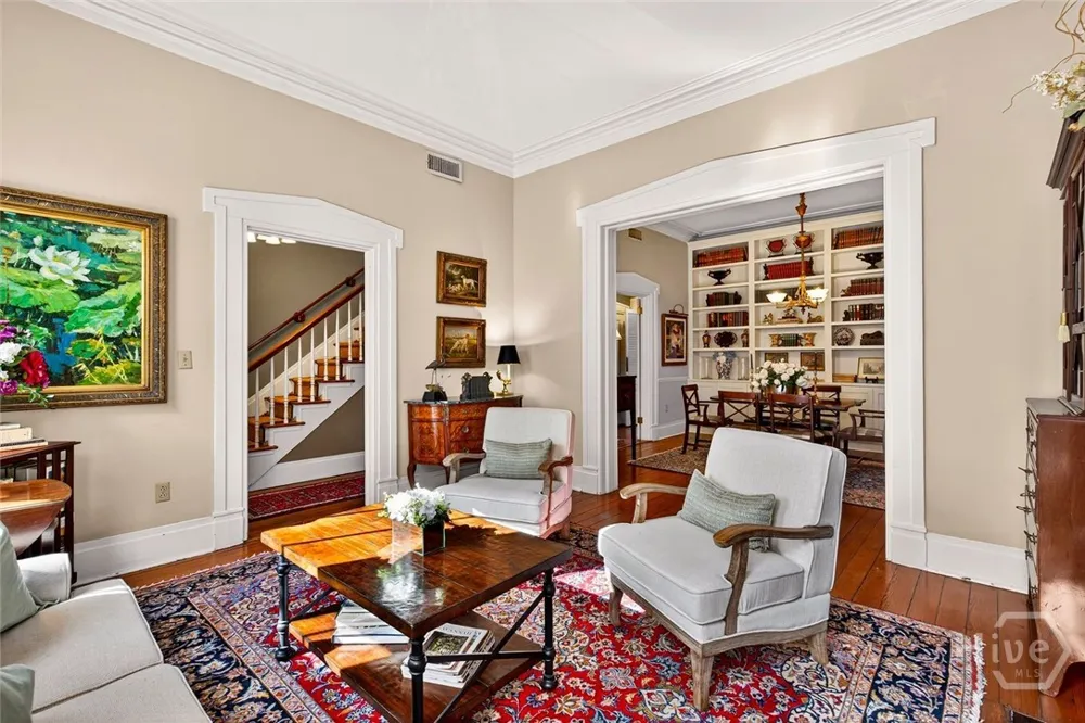 208 E Liberty Street Savannah, GA 31401