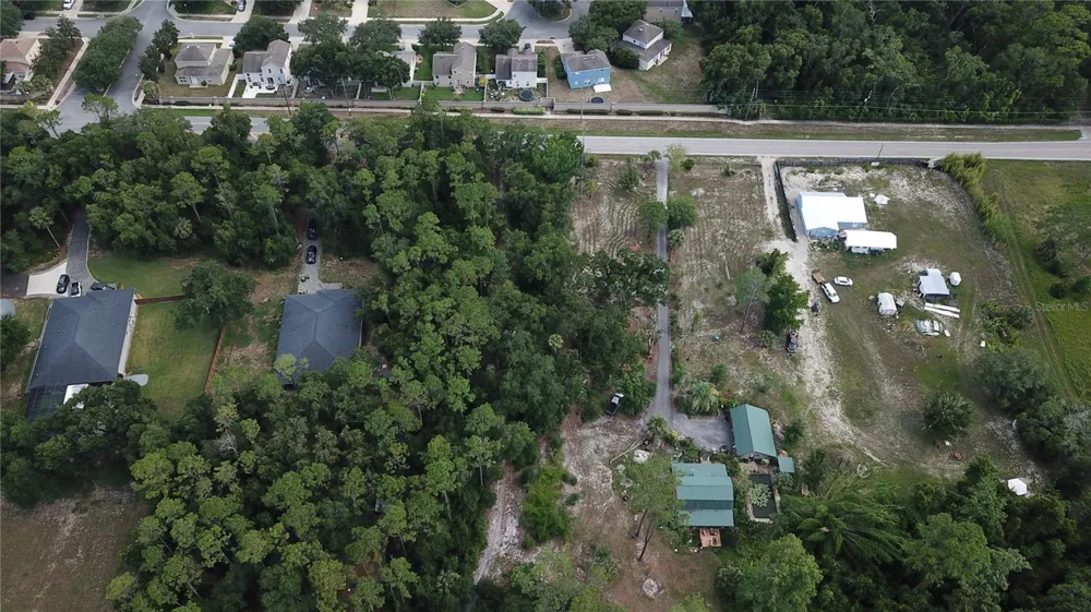 E BATES AVENUE Eustis, FL 32726