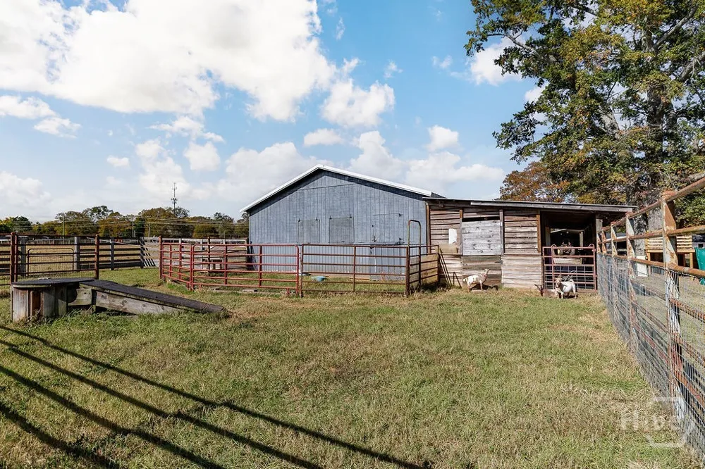1412 Old Bishop Road Bishop, GA 30621