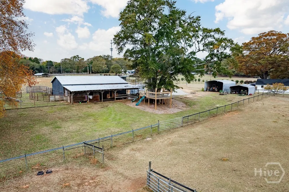 1412 Old Bishop Road Bishop, GA 30621