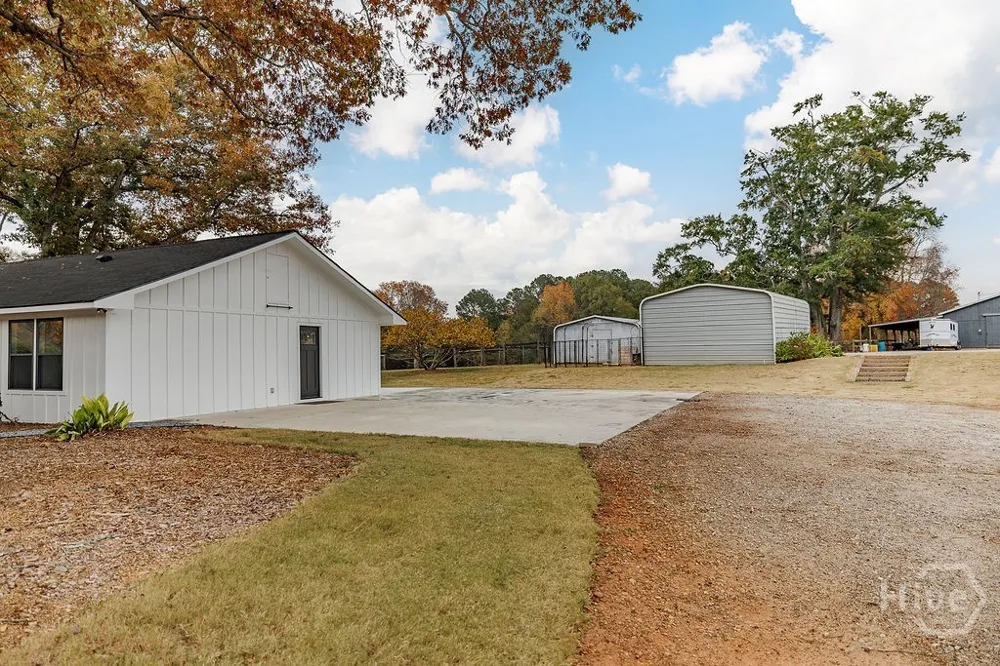1412 Old Bishop Road Bishop, GA 30621