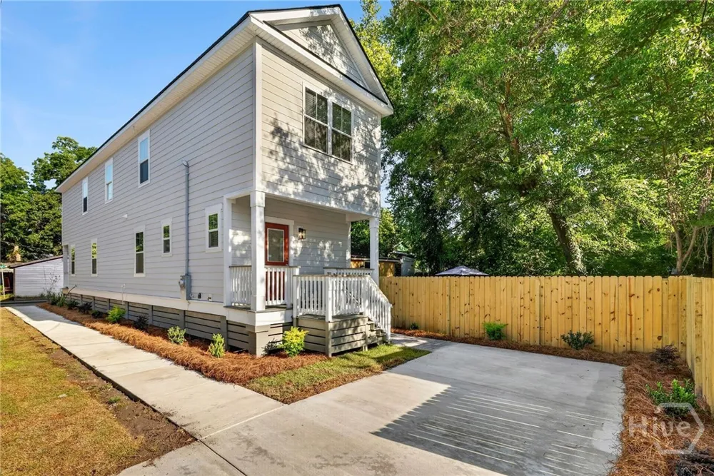 1601 Grove Street Savannah, GA 31401