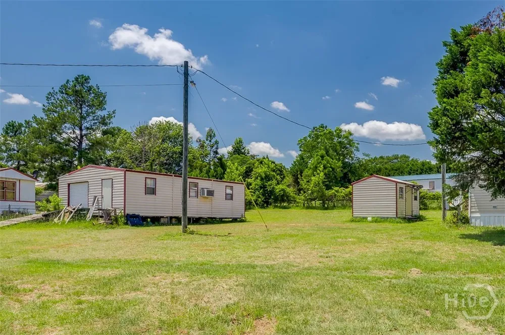 6477 Aruba Road Claxton, GA 30417
