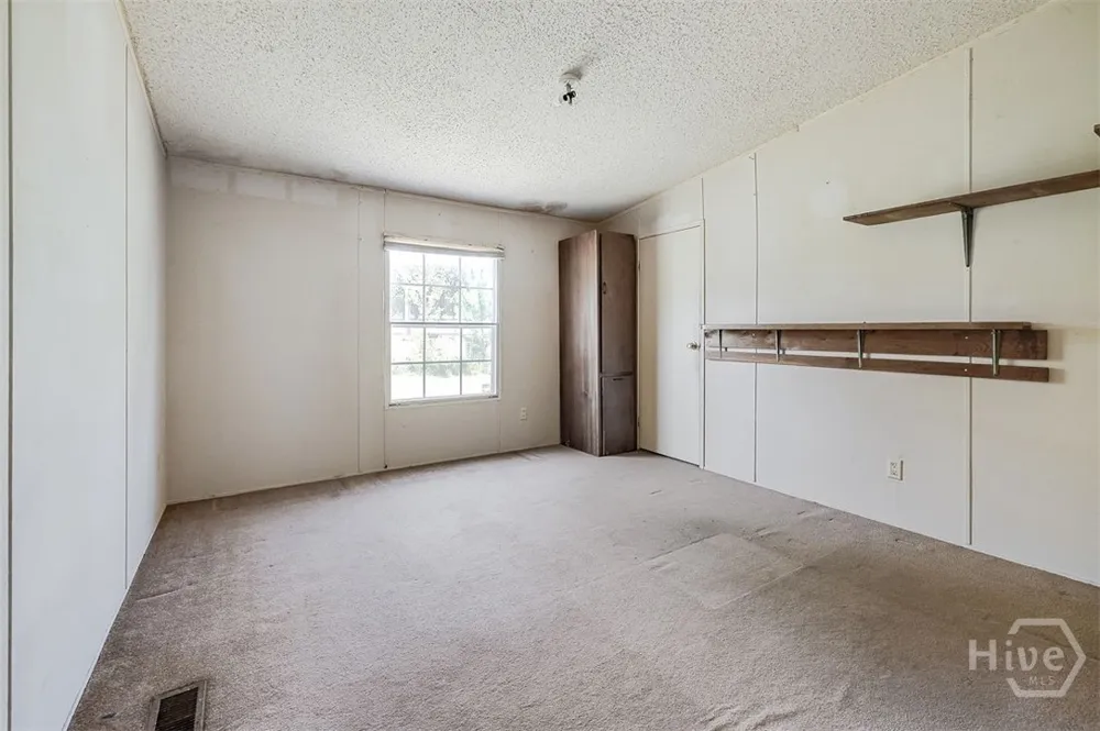 6477 Aruba Road Claxton, GA 30417