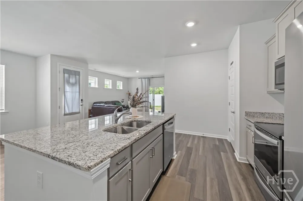 182 Holloway Hill Pooler, GA 31322
