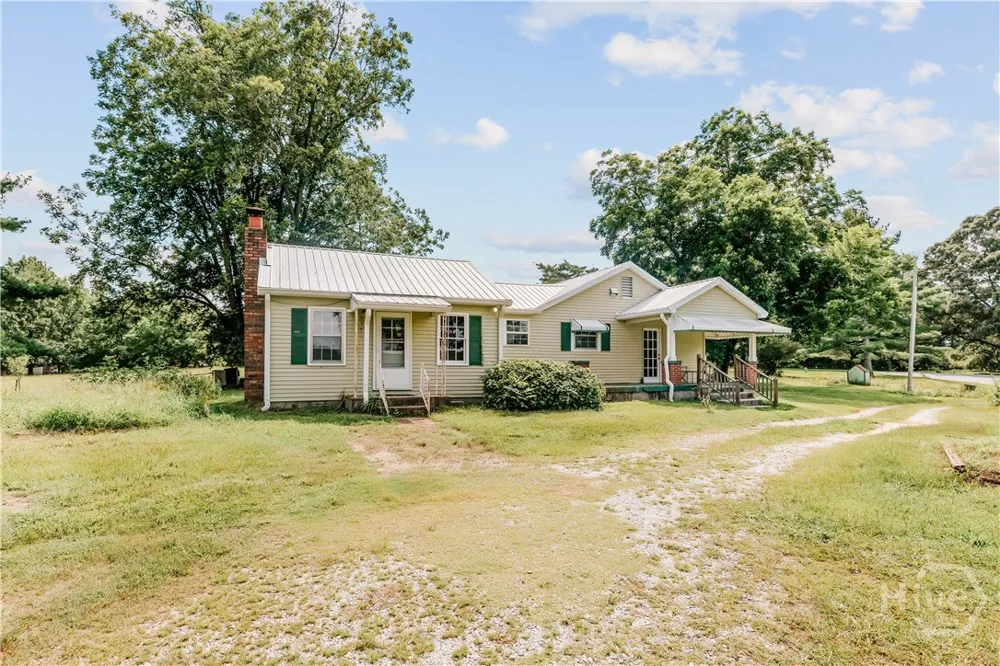 6 Burt Road Carlton, GA 30627