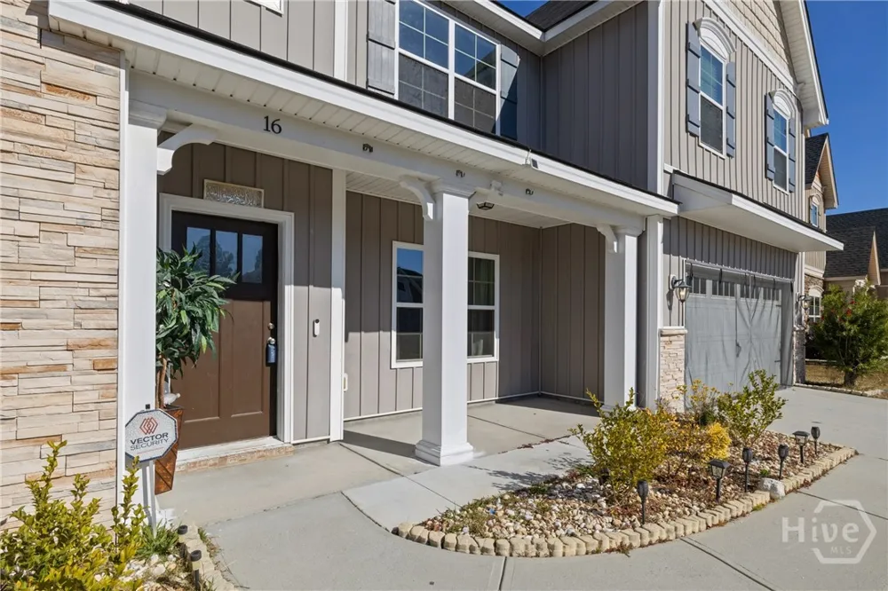 16 Telford Street Savannah, GA 31407