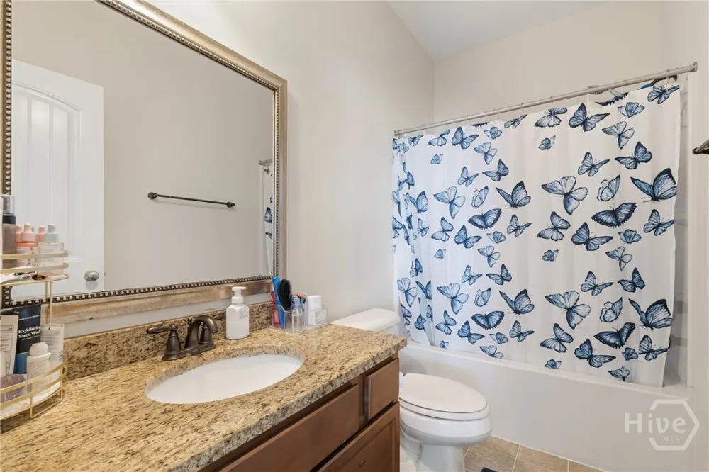 16 Telford Street Savannah, GA 31407