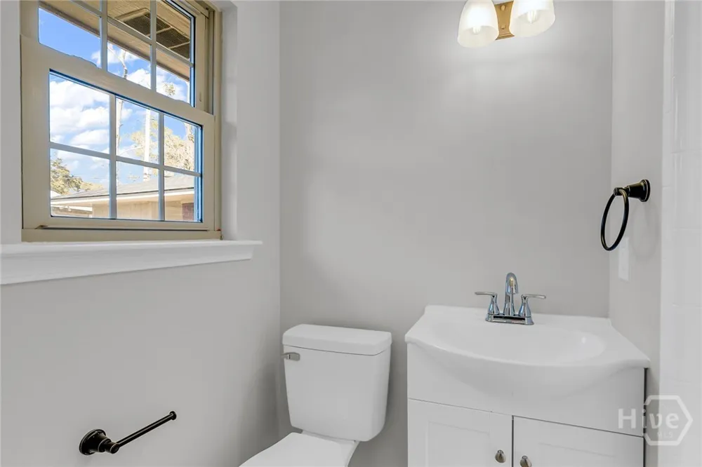 102 Ventura Boulevard Savannah, GA 31419
