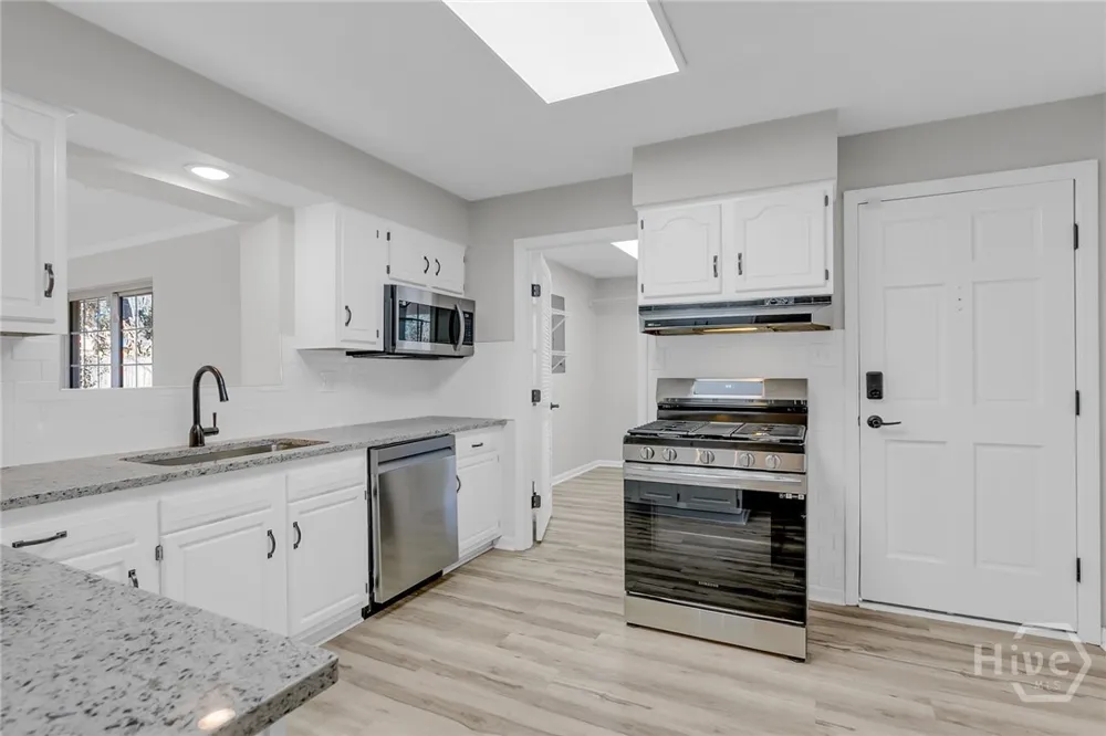 102 Ventura Boulevard Savannah, GA 31419