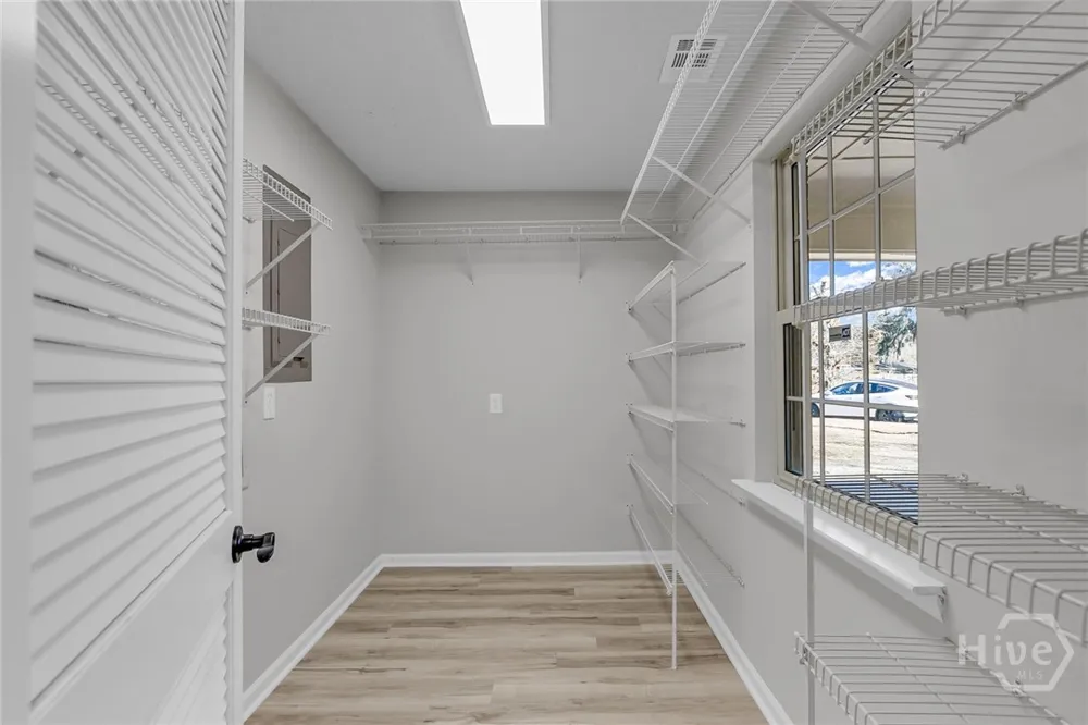 102 Ventura Boulevard Savannah, GA 31419