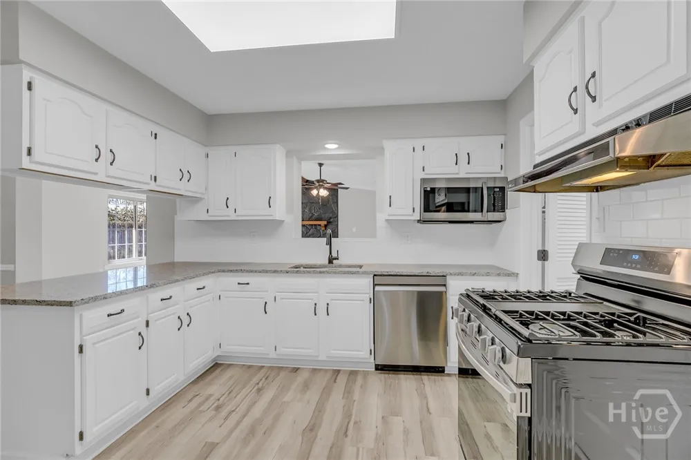 102 Ventura Boulevard Savannah, GA 31419