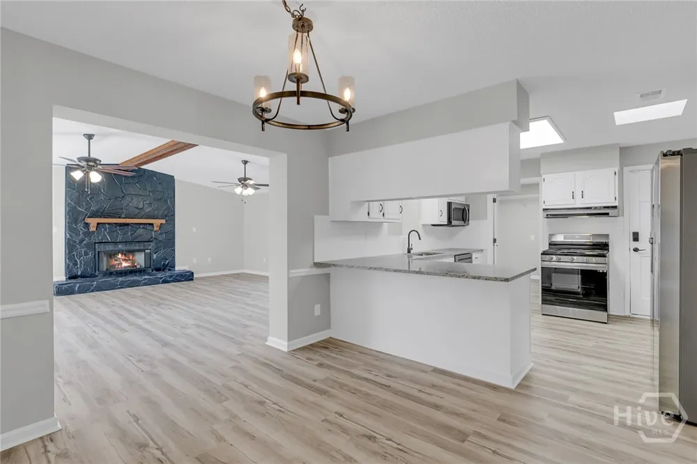 102 Ventura Boulevard Savannah, GA 31419