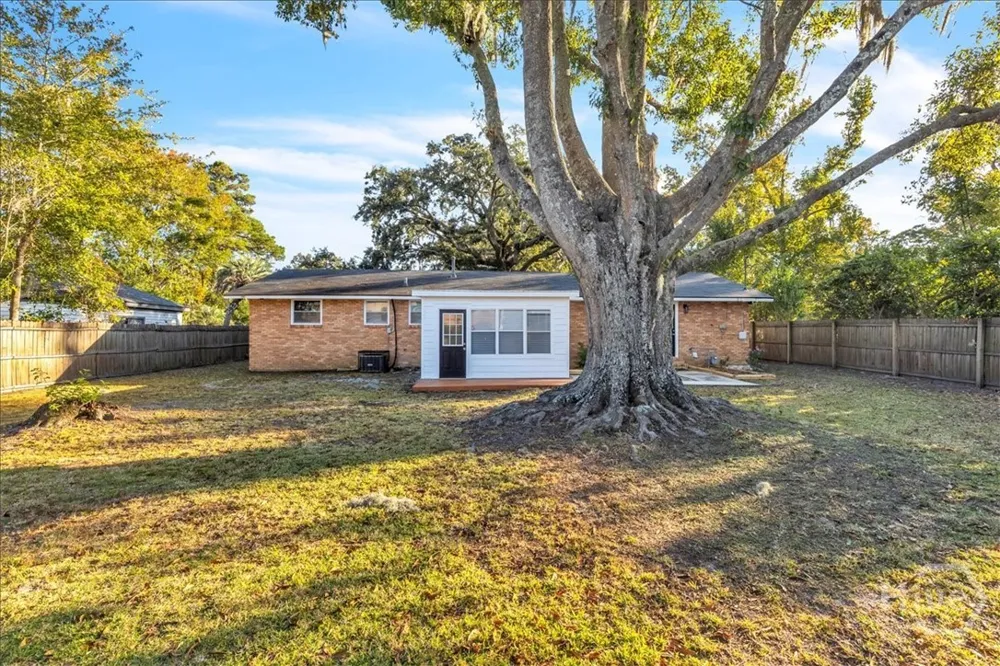 406 Briarcliff Circle Savannah, GA 31419