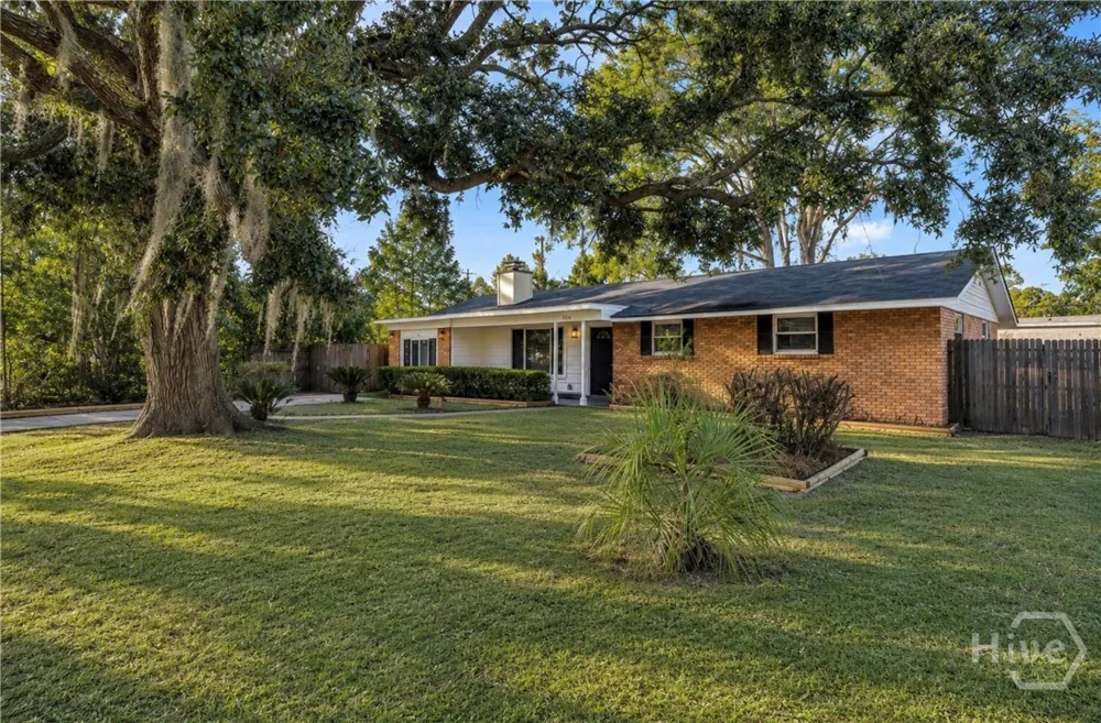 406 Briarcliff Circle Savannah, GA 31419