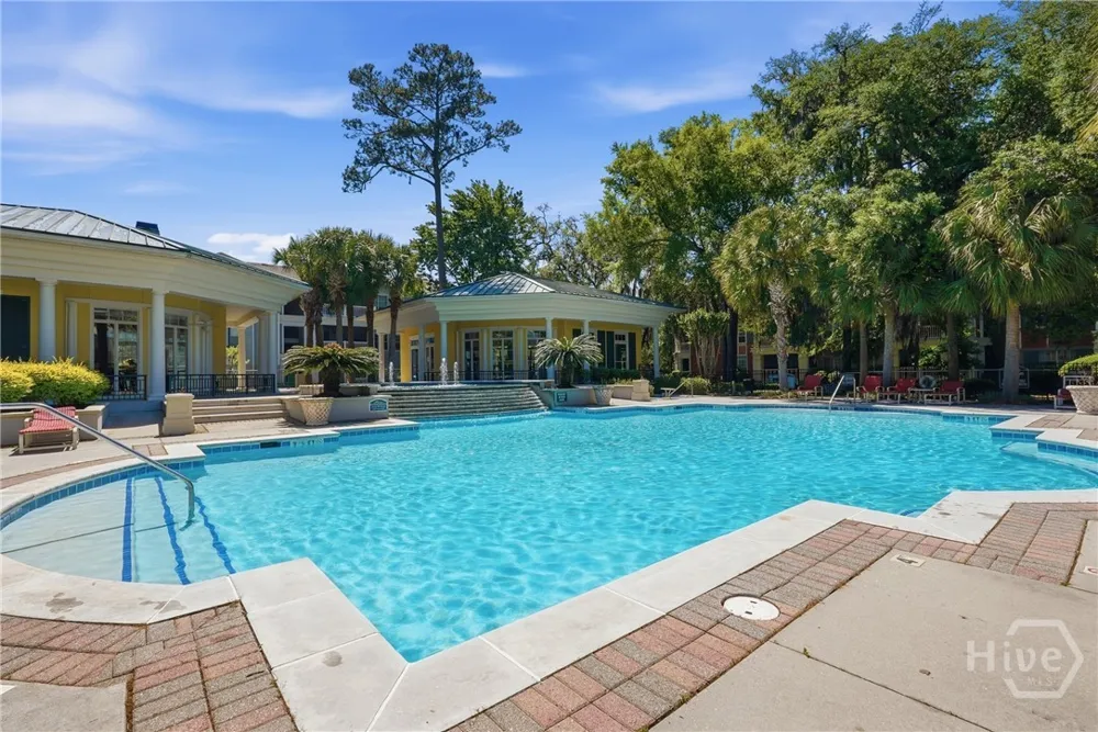 2837 Whitemarsh Way Savannah, GA 31410