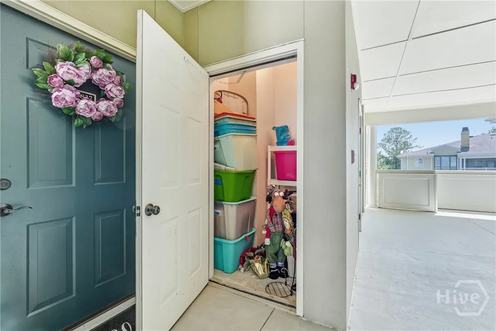2837 Whitemarsh Way Savannah, GA 31410