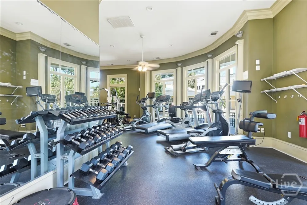 2837 Whitemarsh Way Savannah, GA 31410