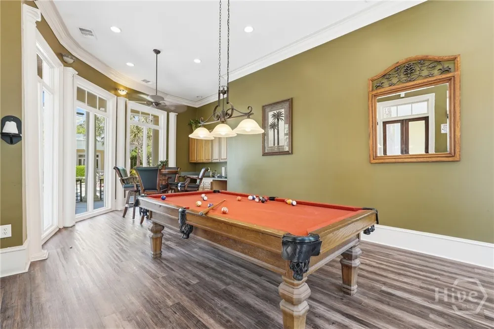 2837 Whitemarsh Way Savannah, GA 31410