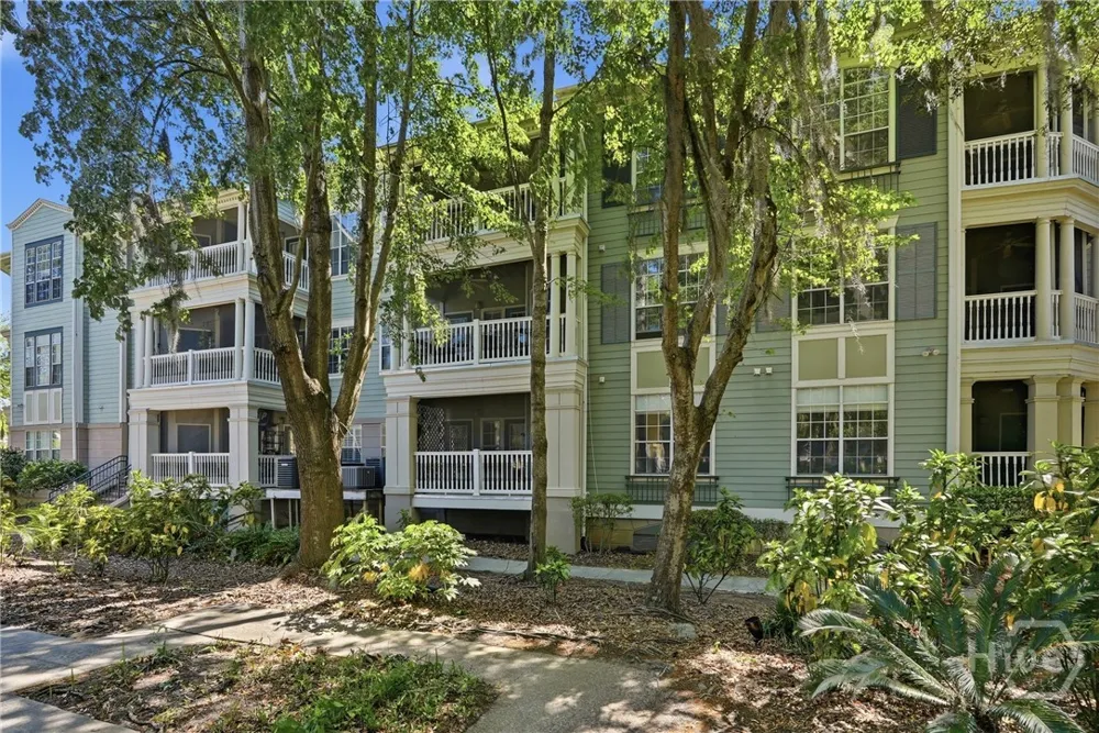 2837 Whitemarsh Way Savannah, GA 31410