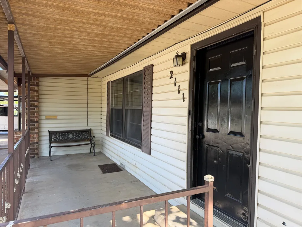 2111 SE 19th Street Mineral Wells, TX 76067
