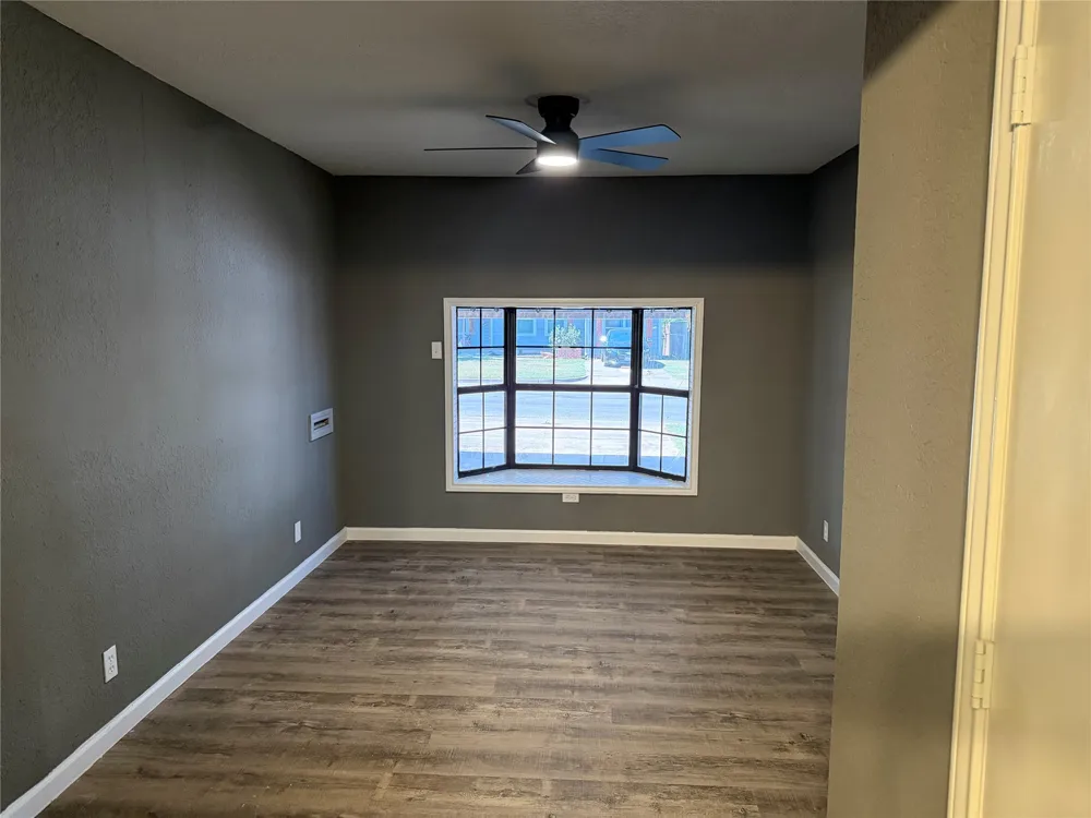 2111 SE 19th Street Mineral Wells, TX 76067
