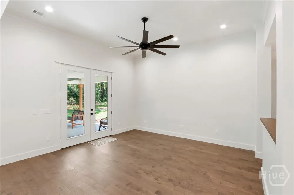 45 Dutchman's Cove Road Sunbury, GA 31320