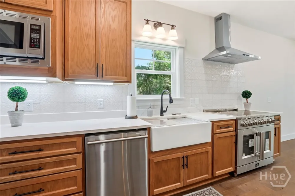 45 Dutchman's Cove Road Sunbury, GA 31320